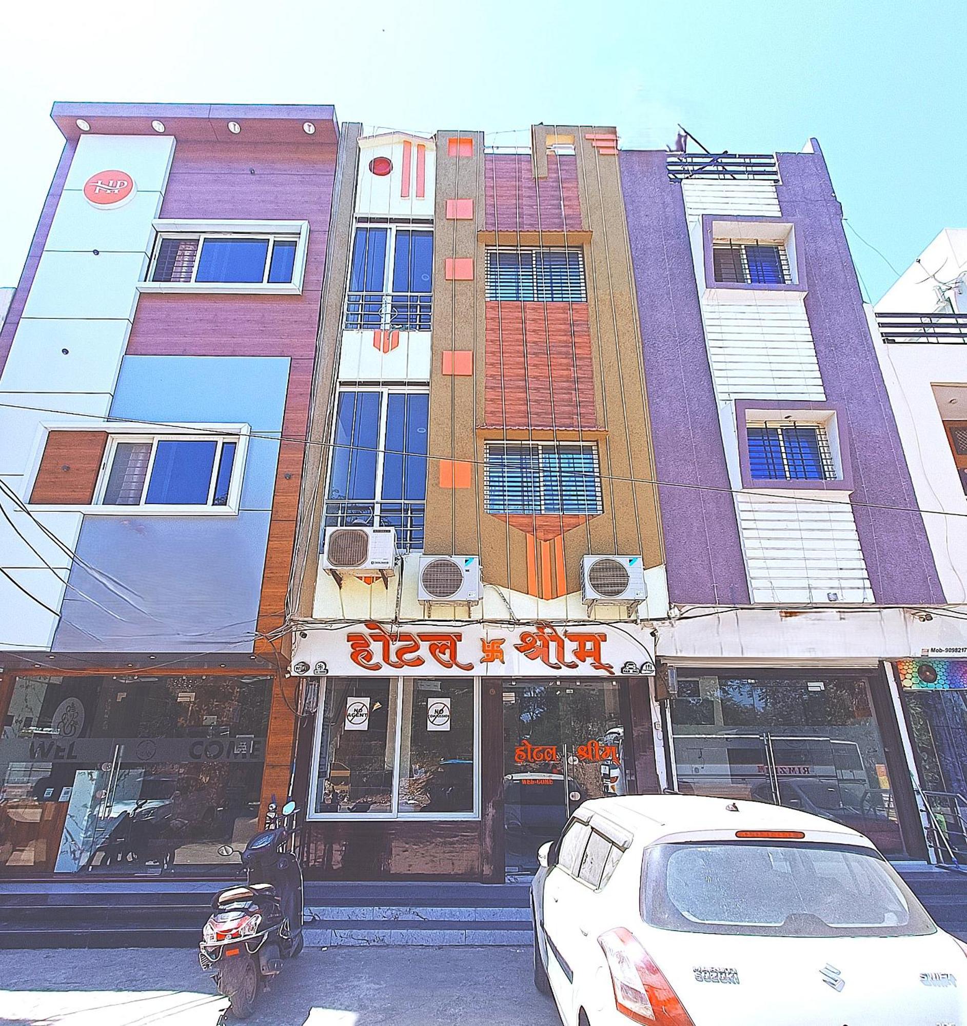 Hotel Shreem Удджайн Экстерьер фото