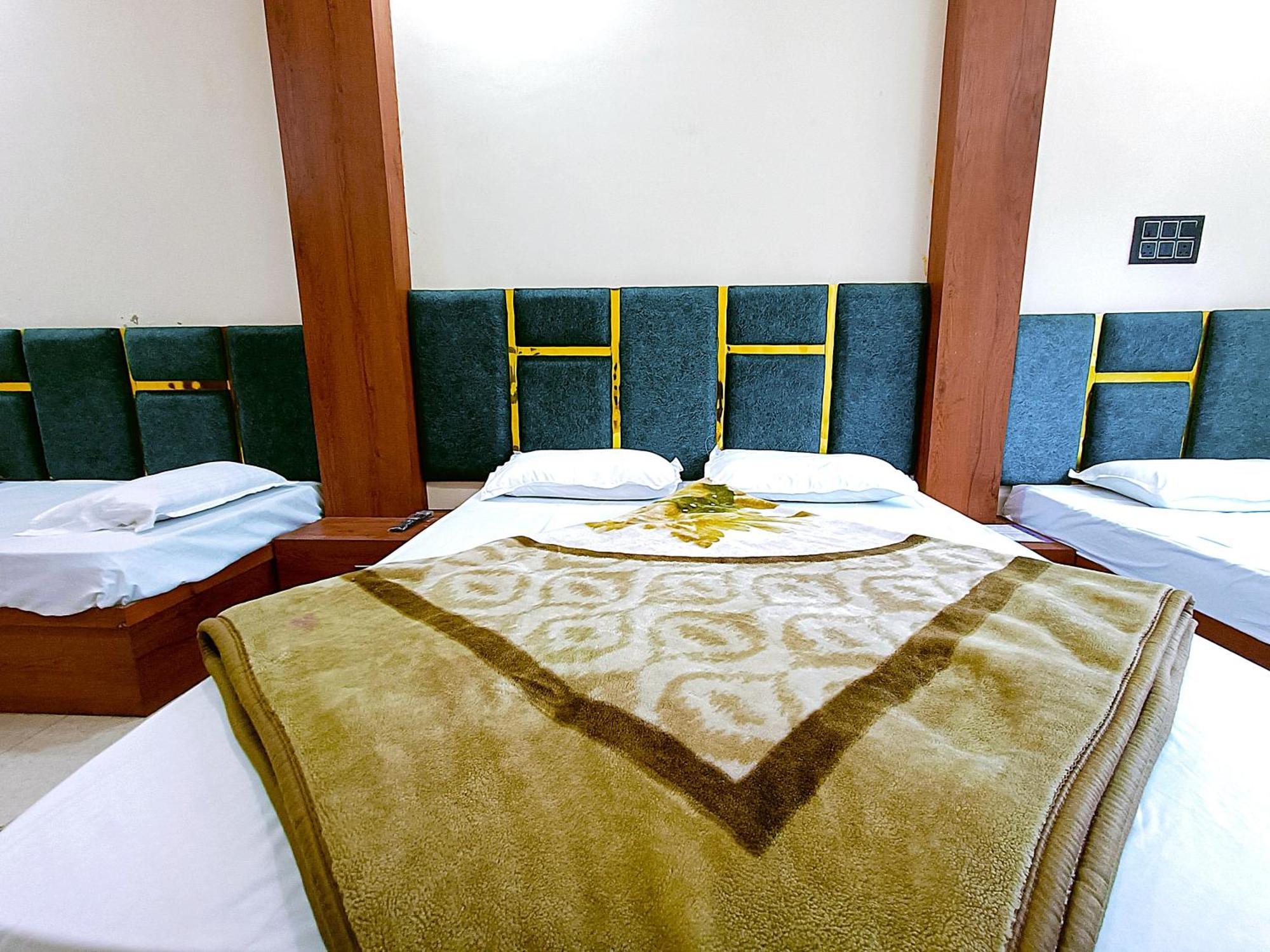 Hotel Shreem Удджайн Экстерьер фото